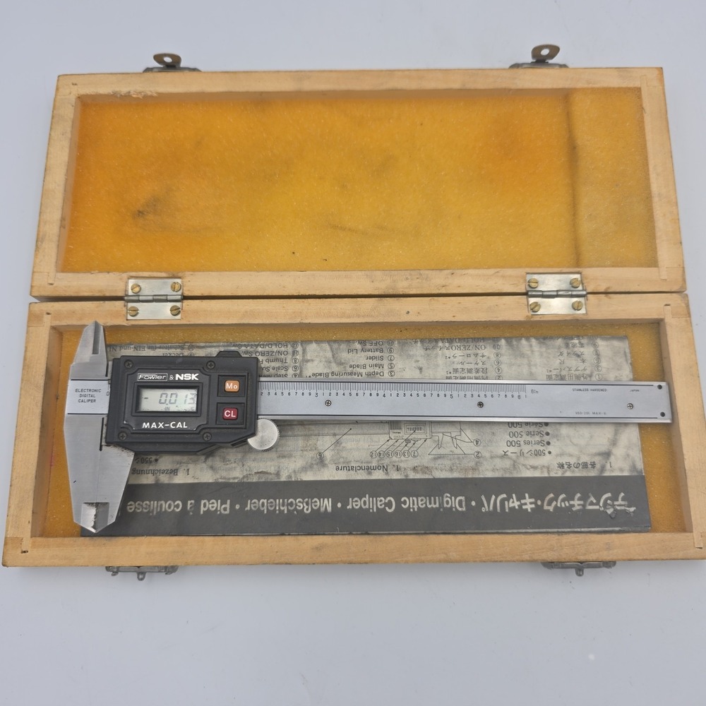 FOWLER & NSK  -‎ Max-Cal 6" digital caliper works great in wood case